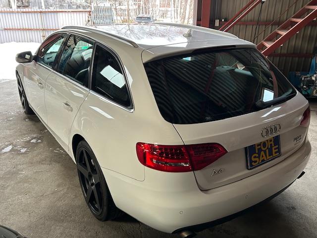 A4アバント 2.0TFSIクワトロ 修復歴なし 純正ナビ 本革シート バックカメラ ドライブレコーダー(7枚目)