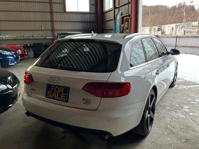 A4アバント 2.0TFSIクワトロ 修復歴なし 純正ナビ 本革シート バックカメラ ドライブレコーダー(8枚目)