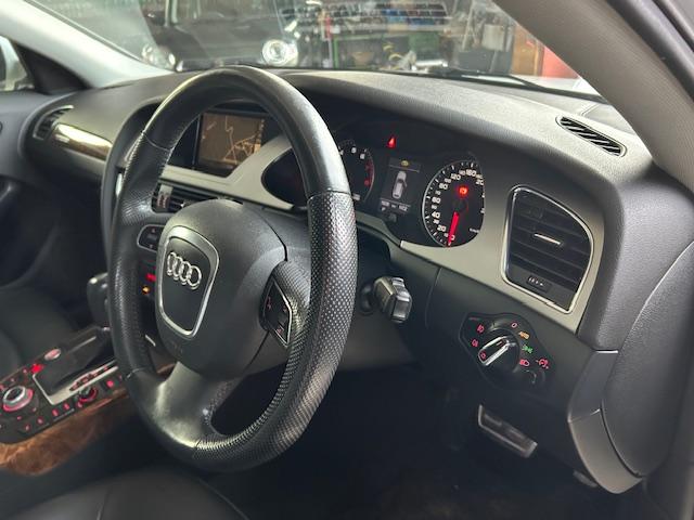 A4アバント 2.0TFSIクワトロ 修復歴なし 純正ナビ 本革シート バックカメラ ドライブレコーダー(14枚目)