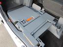 助手席はこんな収納もできます。