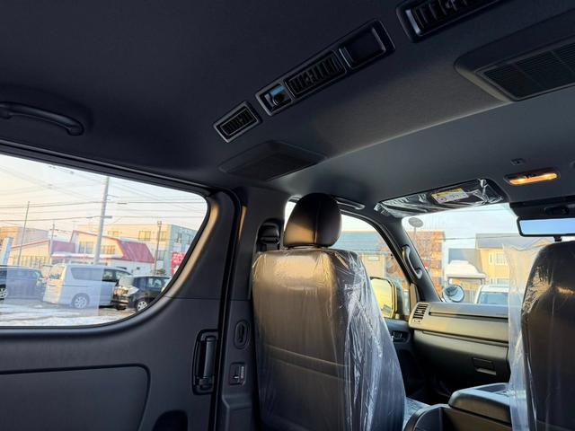ハイエースバン ロングスーパーＧＬ　ダークプライムＳ　４ＷＤ　両側パワスラ　デジタルインナーミラー　フロアマット　ＥＴＣ　ＬＥＤヘッド　モデリスタフルエアロ　コンビハンドル　ハーフレザーシート　オートマチックハイビーム（24枚目）