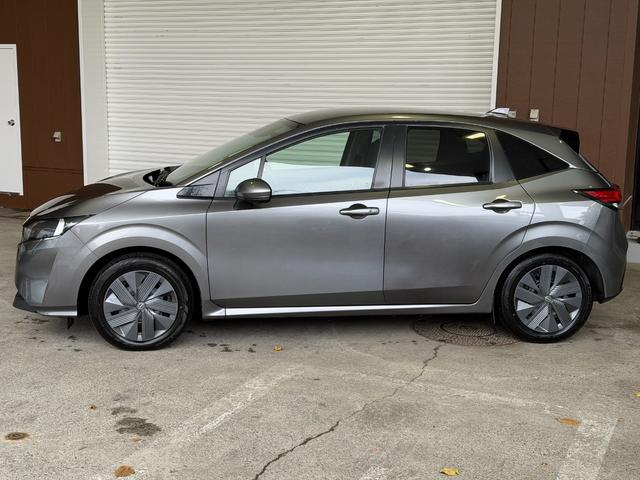 ノート Ｘ　ＦＯＵＲ　プロパイロット　全方位モニタ　衝突軽減ブレーキ　フルセグ地デジ　ステアリングヒーター　アップルカープレイ連動　ＥＴＣ　ブラインドスポットモニタ　寒冷地仕様　　デジタルミラー　置ダケ充電　踏み間違い防止（2枚目）