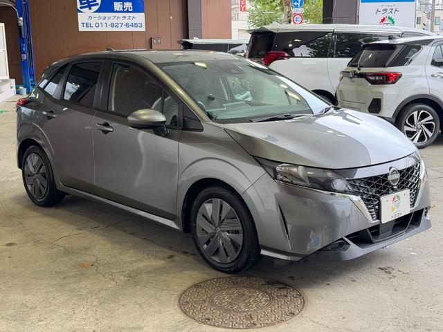ノート Ｘ　ＦＯＵＲ　プロパイロット　全方位モニタ　衝突軽減ブレーキ　フルセグ地デジ　ステアリングヒーター　アップルカープレイ連動　ＥＴＣ　ブラインドスポットモニタ　寒冷地仕様　　デジタルミラー　置ダケ充電　踏み間違い防止（11枚目）