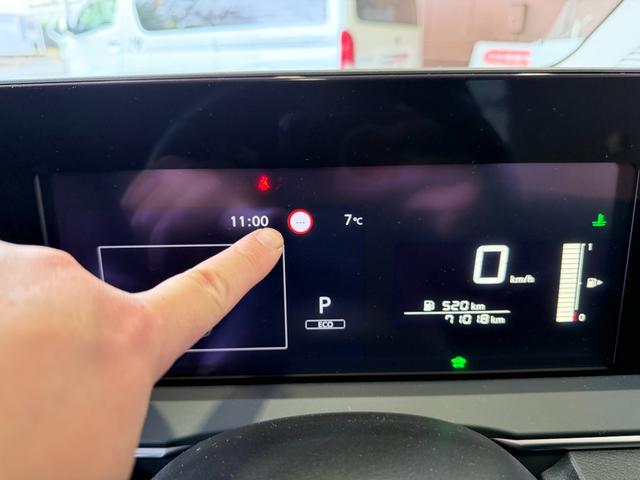 ノート Ｘ　ＦＯＵＲ　プロパイロット　全方位モニタ　衝突軽減ブレーキ　フルセグ地デジ　ステアリングヒーター　アップルカープレイ連動　ＥＴＣ　ブラインドスポットモニタ　寒冷地仕様　　デジタルミラー　置ダケ充電　踏み間違い防止（32枚目）