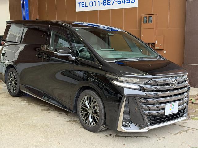 ヴェルファイアハイブリッド Z プレミア 寒冷地仕様 ムーンルーフ フリップダウンモニタ デジタルインナーミラー 電動サンシェード ヘッドアップディスプレイ パノラミックビュー全方位モニタ アドバンスドパークリモート機能付き ブラインドモニタ(10枚目)