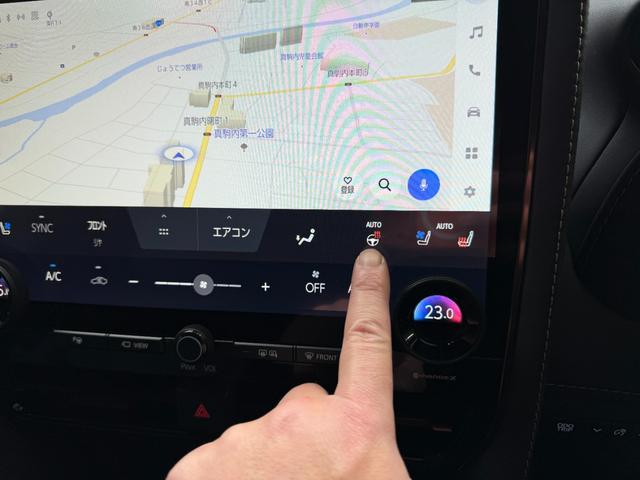 ヴェルファイアハイブリッド Z プレミア 寒冷地仕様 ムーンルーフ フリップダウンモニタ デジタルインナーミラー 電動サンシェード ヘッドアップディスプレイ パノラミックビュー全方位モニタ アドバンスドパークリモート機能付き ブラインドモニタ(44枚目)