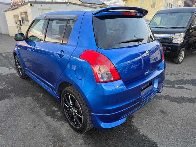 スイフト ＸＧエアロ　４ＷＤ　マニュアル　スマートキー　バックカメラ　ナビ　ＴＶ　シートヒーター　フォグライト　オートエアコン　タイミングチェーン（3枚目）