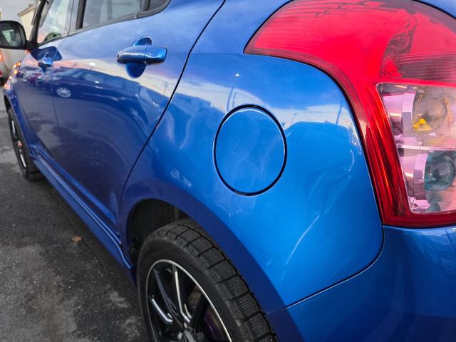 スイフト ＸＧエアロ　４ＷＤ　マニュアル　スマートキー　バックカメラ　ナビ　ＴＶ　シートヒーター　フォグライト　オートエアコン　タイミングチェーン（11枚目）