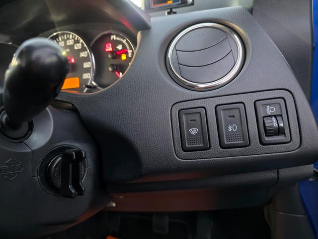 スイフト ＸＧエアロ　４ＷＤ　マニュアル　スマートキー　バックカメラ　ナビ　ＴＶ　シートヒーター　フォグライト　オートエアコン　タイミングチェーン（33枚目）