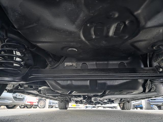 ヴィッツ ＲＳ　２ＷＤ　マニュアル　プッシュスタート　ナビ　ＴＶ　ＥＴＣ　ＨＩＤ　タイミングチェーン（37枚目）