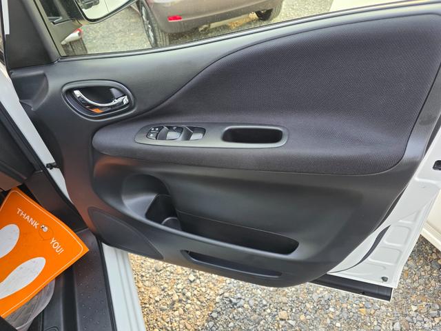 セレナ ハイウェイスターG S-ハイブリッド 2WD ハイブリッド 両側パワスラ プッシュスタート オートクルーズ ETC HID タイミングチェーン(37枚目)