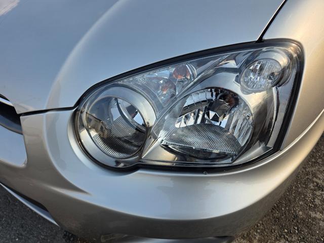 インプレッサスポーツワゴン １５ｉ　４ＷＤ　マニュアル　ＨＩＤ　キーレス　フォグライト　ＥＴＣ　ＡＢＳ（15枚目）