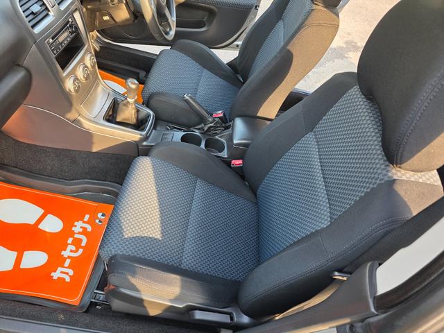 インプレッサスポーツワゴン １５ｉ　４ＷＤ　マニュアル　ＨＩＤ　キーレス　フォグライト　ＥＴＣ　ＡＢＳ（21枚目）