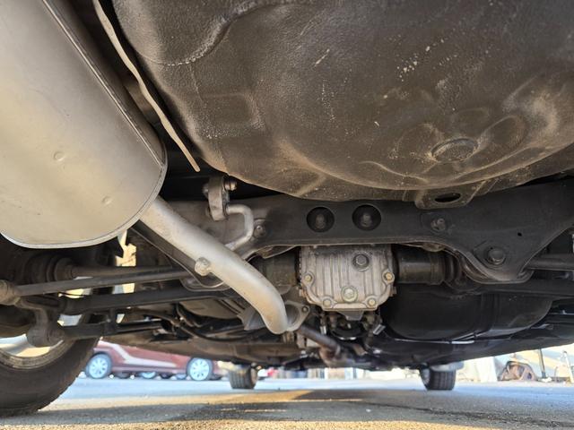 インプレッサスポーツワゴン １５ｉ　４ＷＤ　マニュアル　ＨＩＤ　キーレス　フォグライト　ＥＴＣ　ＡＢＳ（39枚目）