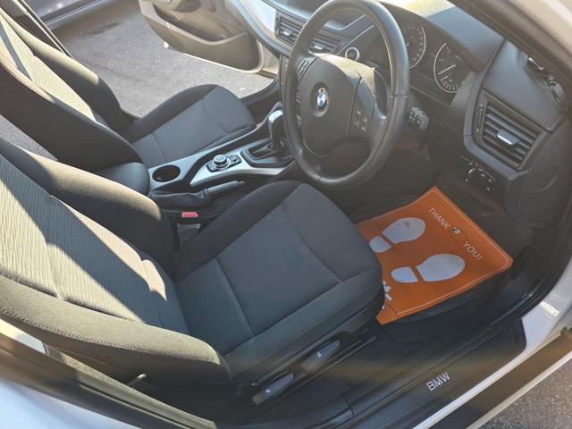 X1 sDrive 18i プッシュスタート 6AT FR バックモニター HID ディーラー記録簿 オートライト タイミングチェーン(16枚目)
