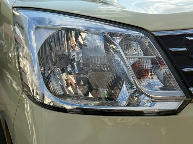 ムーヴ Ｘ　ＳＡＩＩ　４ＷＤ　プッシュスタート　衝突軽減ブレーキ　横滑り防止装置　Ｂｌｕｅｔｏｏｔｈ　禁煙車　ＥＴＣ　ナビ　ＴＶ　バックカメラ　オートライト　オートエアコン　タイミングチェーン（14枚目）