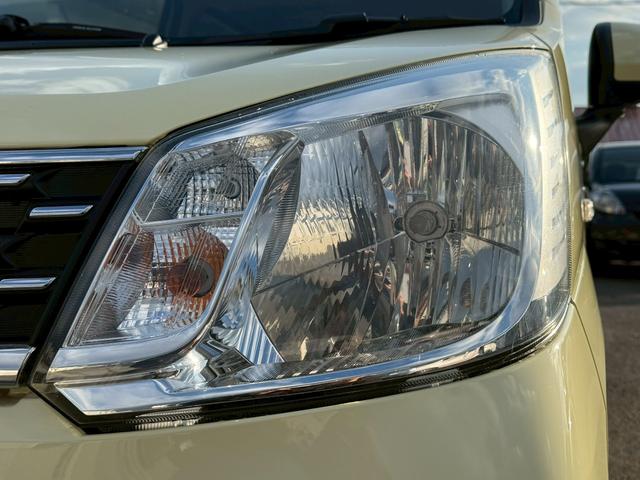 ムーヴ Ｘ　ＳＡＩＩ　４ＷＤ　プッシュスタート　衝突軽減ブレーキ　横滑り防止装置　Ｂｌｕｅｔｏｏｔｈ　禁煙車　ＥＴＣ　ナビ　ＴＶ　バックカメラ　オートライト　オートエアコン　タイミングチェーン（15枚目）