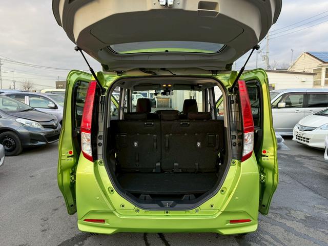 ルーミー G S 4WD 一年保証付 プッシュスタート Bluetooth 衝突軽減ブレーキ 横滑り防止装置 両側パワスラ 禁煙車 オートクルーズ ナビ バックカメラ ETC タイミングチェーン(26枚目)