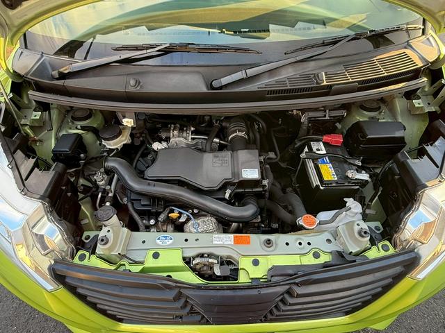 ルーミー G S 4WD 一年保証付 プッシュスタート Bluetooth 衝突軽減ブレーキ 横滑り防止装置 両側パワスラ 禁煙車 オートクルーズ ナビ バックカメラ ETC タイミングチェーン(45枚目)