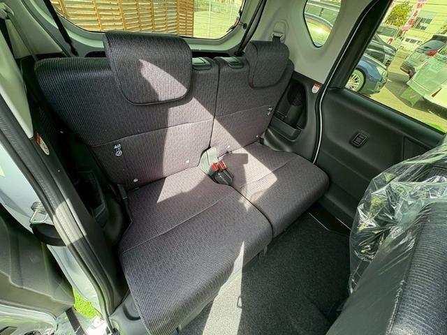 ムーヴ ＲＳ　ダンディスポーツ　４ＷＤ　届出済未使用車　ターボ　パノラマモニター　スマートアシスト　誤発進抑制機能　全車速追従クルコン　車線逸脱警報　コーナーセンサー　両側パワースライドドア　ＵＳＢ端子　オートブレーキホールド　ＬＥＤライト　純正１５ＡＷ（16枚目）