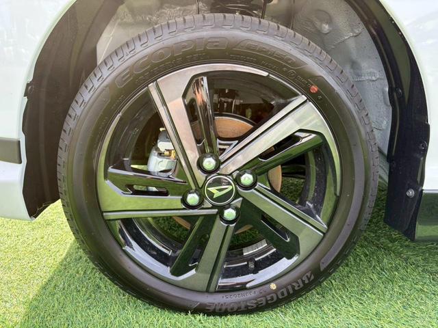 ムーヴ ＲＳ　ダンディスポーツ　４ＷＤ　届出済未使用車　ターボ　パノラマモニター　スマートアシスト　誤発進抑制機能　全車速追従クルコン　車線逸脱警報　コーナーセンサー　両側パワースライドドア　ＵＳＢ端子　オートブレーキホールド　ＬＥＤライト　純正１５ＡＷ（37枚目）