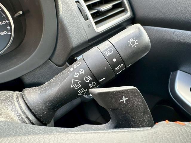 XV 2.0i アイサイト プラウドエディション ワンオーナー 4WD ナビ(30枚目)