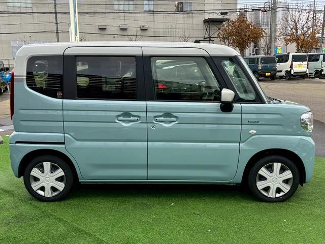 スペーシア ハイブリッドX 4WD 登録済未使用車 社外SDナビ 寒冷地仕様 両側自動スライドドア バックカメラ Bluetooth 衝突軽減システム コーナーセンサー レーンアシスト シートヒーター ETC スペアキー 禁煙車(6枚目)