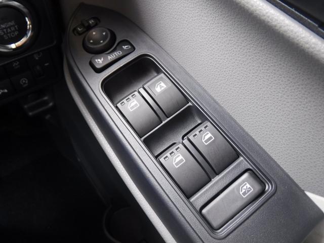 X 4WD・禁煙車・衝突軽減・横滑り防止・コーナーセンサー・アイドリングストップ・スマートキー・Pスタート・片側自動ドア・シートヒーター・LEDライト・ステリモ・Bカメラ・オートA/C・電カクミラー(26枚目)