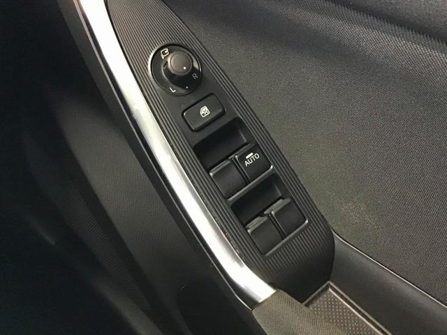 XD ディーゼル・4WD・禁煙車・ドライブレコーダー・純正SDナビ・バックカメラ・プッシュスタート・スマートキー・HIDライト・フォグ・ETC・フルセグ・純正17インチアルミ(27枚目)