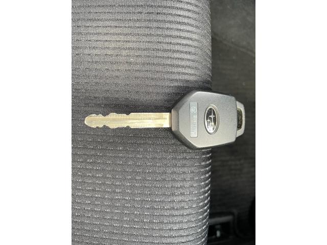 2.0iアイサイト 4WD・禁煙車・ワンオーナー・【東京仕入】・純正フルセグHDDナビCN-H510WD・衝突軽減システム・アイドリングストップ・横滑り防止・バックカメラ・フォグ・ETC・ステリモ・16インチアルミ(32枚目)