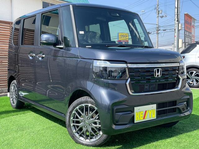 Ｎ－ＢＯＸカスタム ターボ　４ＷＤ　新車　純正８インチナビ　両側電動スライドドア　レーダークルーズコントロール　ハーフレザーシート　レーンアシスト　バックカメラ　シートヒーター　フルセグ　Ｂｌｕｅｔｏｏｔｈ　ＵＳＢ　禁煙車（5枚目）