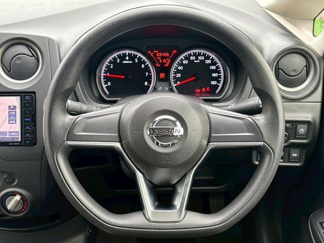 ノート Ｘ　ＦＯＵＲ　パートタイム４ＷＤ　社外フルセグナビ　バックカメラ　Ｂｌｕｅｔｏｏｔｈ　衝突軽減防止　横滑り防止　レーンアシスト　電動格納ミラー　ミラーウインカー　スペアキー　ＣＤ・ＤＶＤ再生　社外ホイール　禁煙車（18枚目）
