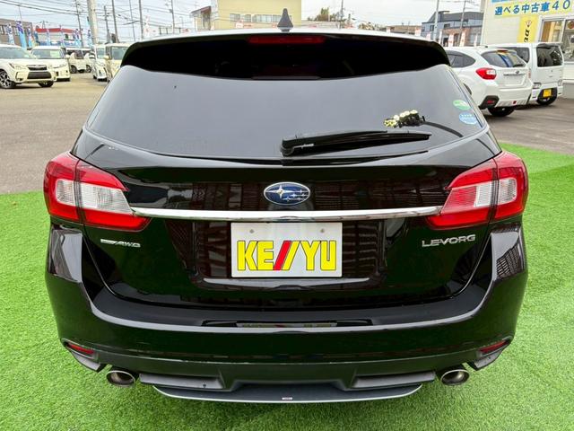 レヴォーグ １．６ＧＴ－Ｓアイサイト　４ＷＤ　社外フルセグナビ　ＳＴＩリップ　バックカメラ　フリップダウンモニター　衝突軽減　レーダークルコン　クリアランスソナー　レーンアシスト　パドルシフト　ブラインドスポットモニター　シートヒーター（8枚目）