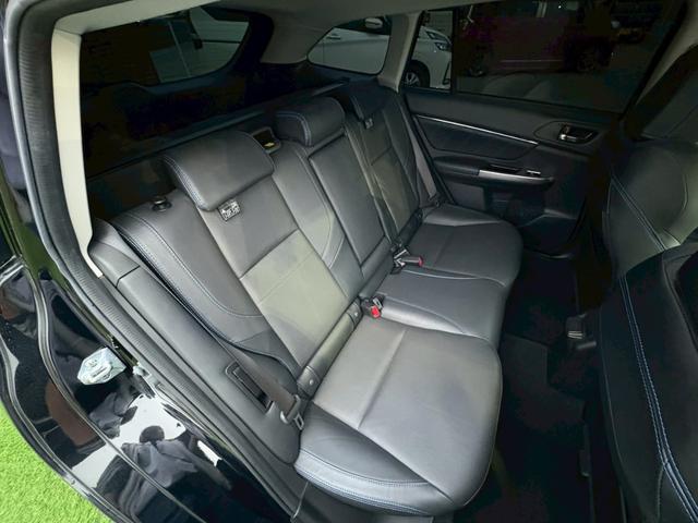 レヴォーグ １．６ＧＴ－Ｓアイサイト　４ＷＤ　社外フルセグナビ　ＳＴＩリップ　バックカメラ　フリップダウンモニター　衝突軽減　レーダークルコン　クリアランスソナー　レーンアシスト　パドルシフト　ブラインドスポットモニター　シートヒーター（14枚目）