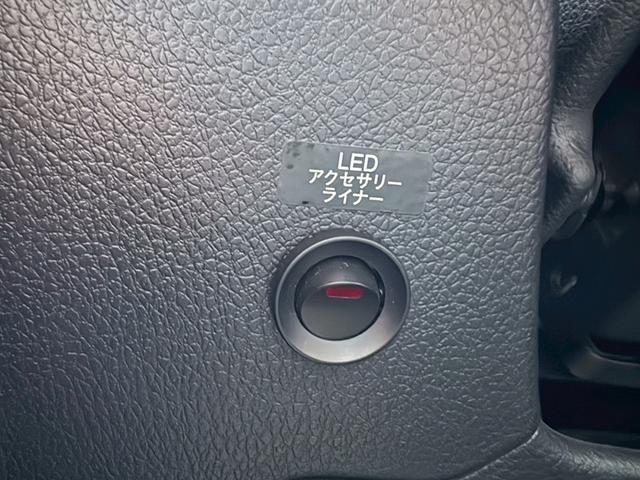 レヴォーグ １．６ＧＴ－Ｓアイサイト　４ＷＤ　社外フルセグナビ　ＳＴＩリップ　バックカメラ　フリップダウンモニター　衝突軽減　レーダークルコン　クリアランスソナー　レーンアシスト　パドルシフト　ブラインドスポットモニター　シートヒーター（36枚目）