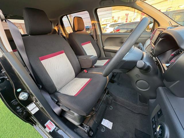 パッソ モーダ S 4WD 社外フルセグナビ 純正エンジンスターター 寒冷地仕様 バックカメラ Bluetooth 衝突軽減 レーンアシスト アイドリングストップ 電動格納ミラー シートヒーター スペアキー ETC 禁煙(11枚目)