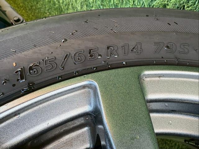 パッソ モーダ S 4WD 社外フルセグナビ 純正エンジンスターター 寒冷地仕様 バックカメラ Bluetooth 衝突軽減 レーンアシスト アイドリングストップ 電動格納ミラー シートヒーター スペアキー ETC 禁煙(37枚目)