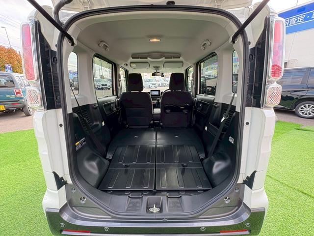 スペーシアギア ハイブリッドＸＺ　ターボ　４ＷＤ　社外フルセグナビ　社外エンジンスターター　両側電動スライドドア　ルーフレール　寒冷地仕様　バックカメラ　Ｂｌｕｅｔｏｏｔｈ　衝突軽減　クルコン　パドルシフト　レーンアシスト　シートヒーター（13枚目）