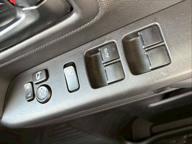 スペーシアギア ハイブリッドＸＺ　ターボ　４ＷＤ　社外フルセグナビ　社外エンジンスターター　両側電動スライドドア　ルーフレール　寒冷地仕様　バックカメラ　Ｂｌｕｅｔｏｏｔｈ　衝突軽減　クルコン　パドルシフト　レーンアシスト　シートヒーター（35枚目）