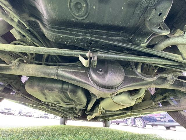 スペーシアギア ハイブリッドＸＺ　ターボ　４ＷＤ　社外フルセグナビ　社外エンジンスターター　両側電動スライドドア　ルーフレール　寒冷地仕様　バックカメラ　Ｂｌｕｅｔｏｏｔｈ　衝突軽減　クルコン　パドルシフト　レーンアシスト　シートヒーター（43枚目）