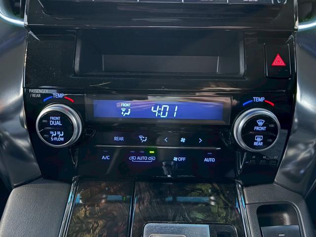 アルファードハイブリッド SR 4WD 純正9インチフルセグナビ 両側電動スライドドア パワーバックドア 寒冷地仕様 後席11型モニター バックカメラ Bluetooth クルコン クリアランスソナー スペアキー ETC 禁煙車(19枚目)