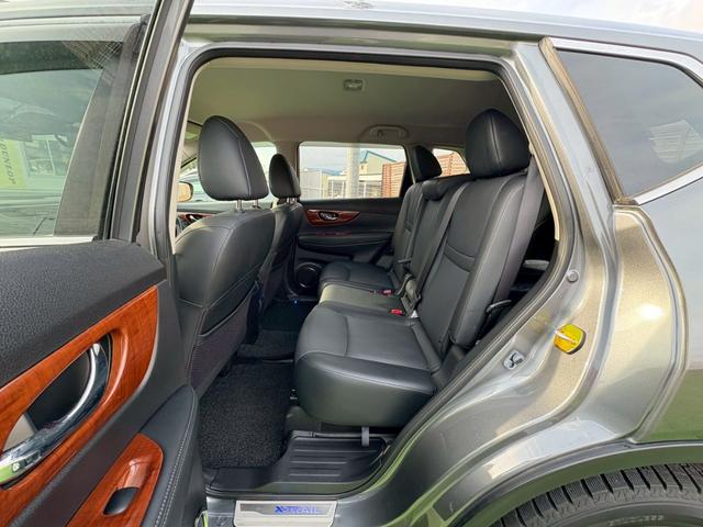 エクストレイル 20X エマージェンシーブレーキパッケージ 4WD 純正7インチフルセグナビ 純正エンジンスターター バックカメラ Bluetooth アイドリングストップ ダウンヒルアシストコントロール デジタルインナーミラー ブラインドスポットモニター(14枚目)