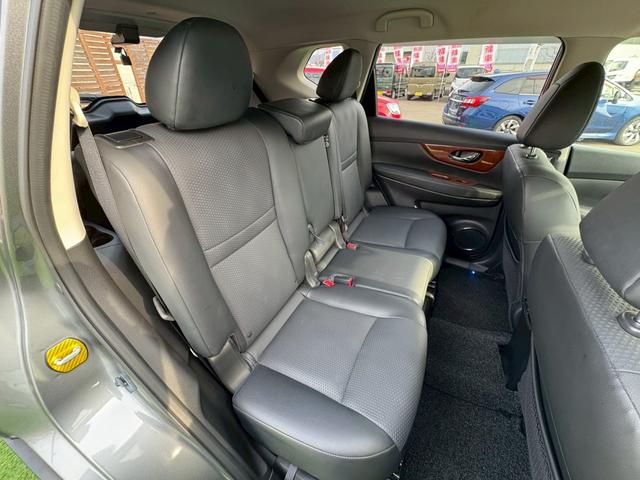 エクストレイル 20X エマージェンシーブレーキパッケージ 4WD 純正7インチフルセグナビ 純正エンジンスターター バックカメラ Bluetooth アイドリングストップ ダウンヒルアシストコントロール デジタルインナーミラー ブラインドスポットモニター(15枚目)