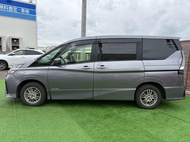 セレナ ハイウェイスターV 4WD 純正10インチフルセグナビ 純正エンジンスターター 電動自動ハンズフリースライドア アラウンドビュー Bluetooth 衝突軽減 パークアシスト ブラインドスポットモニター シートヒーター(10枚目)