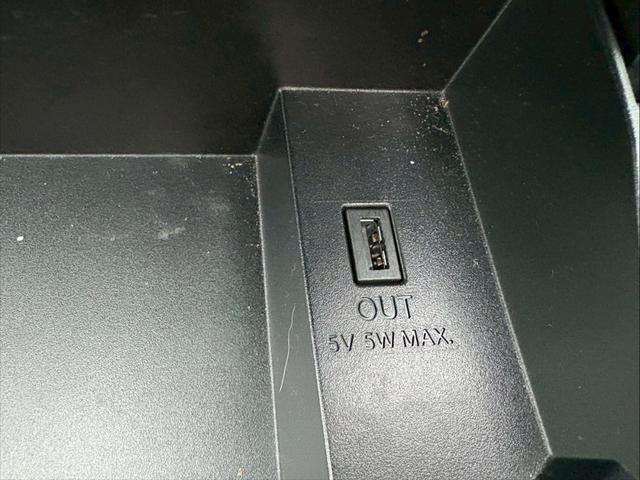 セレナ ハイウェイスターV 4WD 純正10インチフルセグナビ 純正エンジンスターター 電動自動ハンズフリースライドア アラウンドビュー Bluetooth 衝突軽減 パークアシスト ブラインドスポットモニター シートヒーター(37枚目)