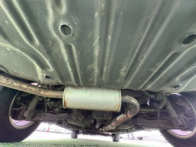 セレナ ハイウェイスターV 4WD 純正10インチフルセグナビ 純正エンジンスターター 電動自動ハンズフリースライドア アラウンドビュー Bluetooth 衝突軽減 パークアシスト ブラインドスポットモニター シートヒーター(51枚目)