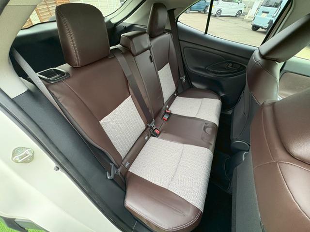 ヤリスクロス ハイブリッドＺ　４ＷＤ　トヨタセーフティセンス　禁煙　ＢＳＭ　ナビ機能付きディスプレイオーディオ　パノラミックビューモニター　フルセグＴＶ　Ｂｌｕｅｔｏｏｔｈ　ＥＴＣ　ＡＣ１００Ｖ電源　ハンズフリーパワーバックドア　レーダークルコン　シートヒーター（16枚目）