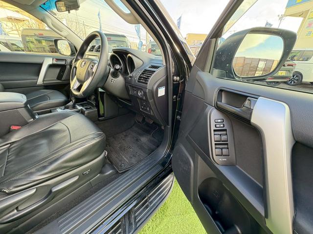 ���d���S���ҁA���i�Ǘ��Z���^�[�A�̔��S���҂�̂R�d�̌������`�F�b�N���N���A�������i���Ԃ�W�����Ă���܂��B�������̂��q�l�����S���Ă����������܂���