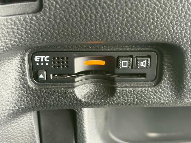 N-BOXカスタム G・Lホンダセンシング 4WD 禁煙 8インチSDナビ 左側電動スライドドア フルセグTV Bluetooth バックカメラ ETC シートヒーター 追従型クルコン シーケンシャルウィンカー LEDヘッドライト フォグ 純正アルミ(32枚目)