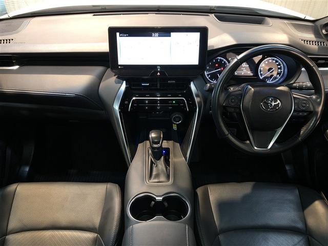 ハリアー Ｚ　レザーパッケージ　イモビ　バックモニター　プリクラッシュセーフティ　ＬＥＤヘッド　クルコン　横滑防止装置　メディアプレイヤー接続　地デジＴＶ　レザーシート　ドライブレコーダー　４ＷＤ　スマートキー　ＥＴＣ　寒冷地　ＴＶ（2枚目）